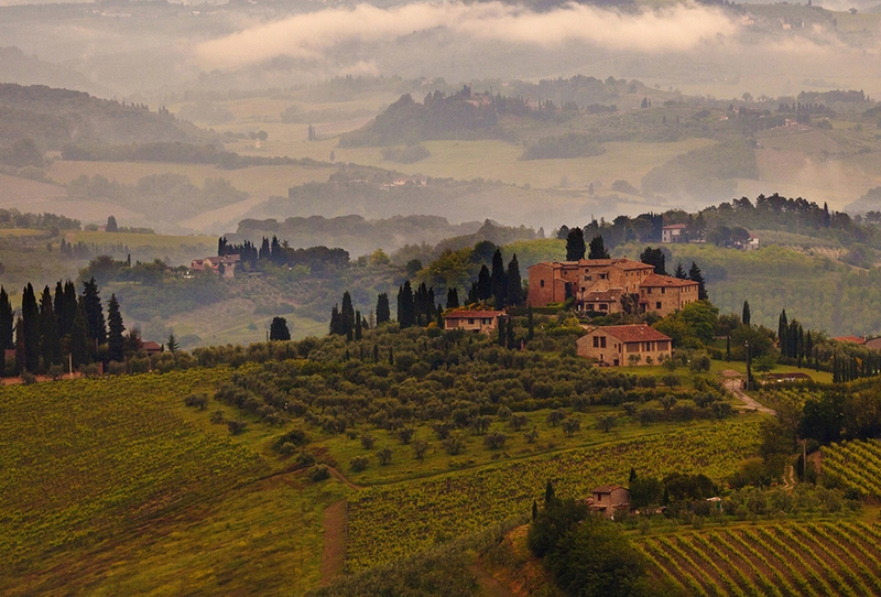 1050 - ITALY HOUSE - DUNNE SEAN - ireland.jpg